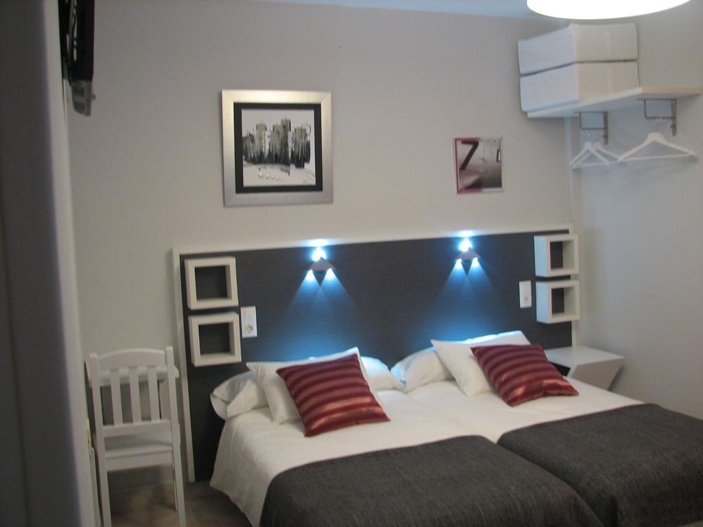 Hostal Meson Do Loyo Portomarin Zimmer foto